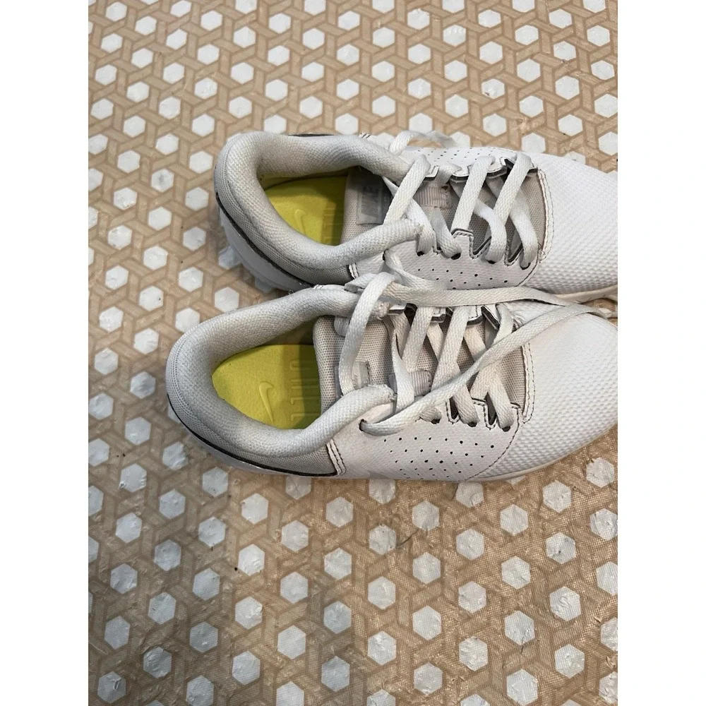 Nike Cheer Sideline IV White Size 12C